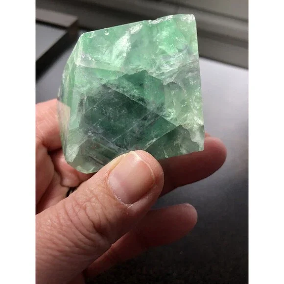 Green Fluorite Gorgeous Polished 6.5 Oz Mineral Specimen Paper Weight - Picture 5 of 12